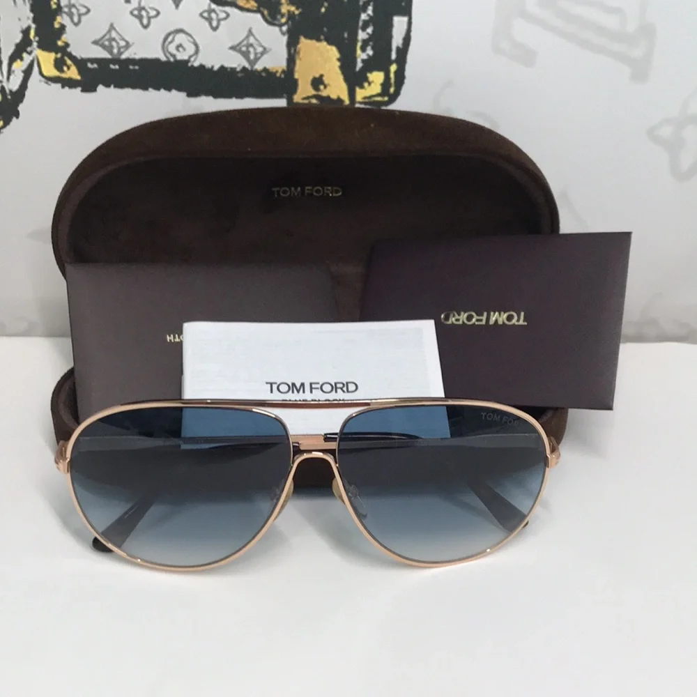 Tom Ford TF450 28P “Cliff” Aviator Sunglasses – Rose Gold / Gradient Blue
